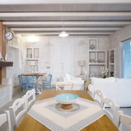 Prázdninový dům Prestige Pool Trullo Torre Suda