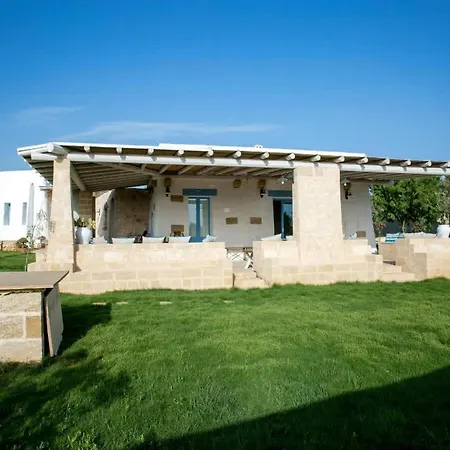 Prázdninový dům Prestige Pool Trullo Torre Suda